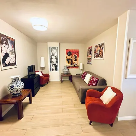 Les Suites Bari Bed And Breakfast-3